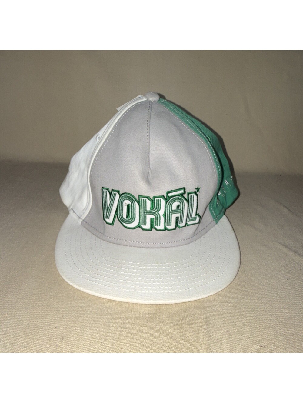 Vintage Vokal Nelly St Lunatics Snapback Hat White Green Y2K Hip Hop Rap Cap